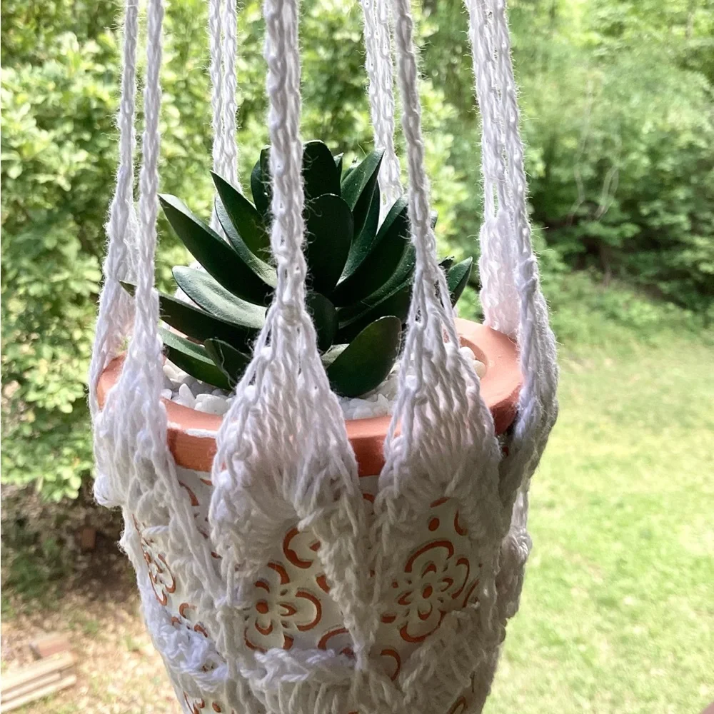 Plant Hanger Mini Hand Crafted White Terrarium Necessity Boho Dorm Botanical - Picture 6 of 15